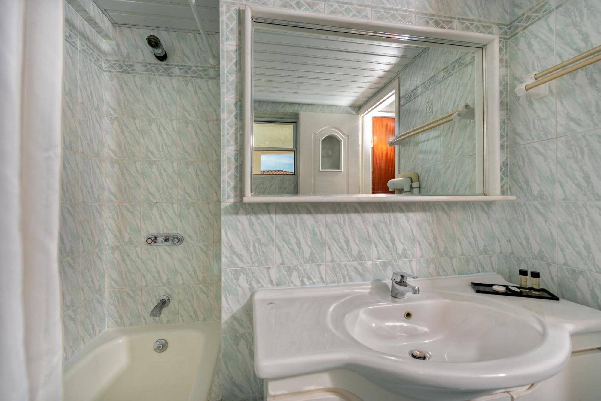 Porto Iliessa Hotel Argassi Eksteriør billede